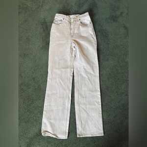 Abercrombie & Fitch Cream 90’s Relaxed Jean High Rise